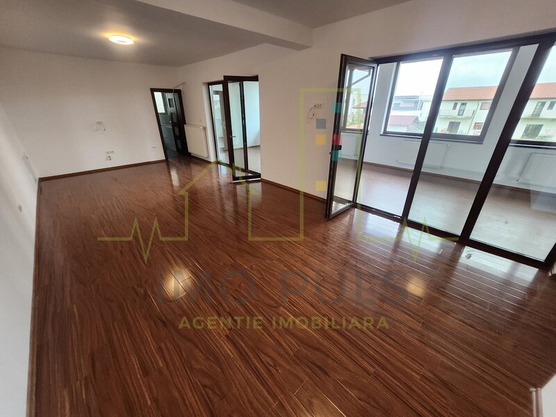 Casa Individuala. Piscina. 2 Garaje. Timisoara