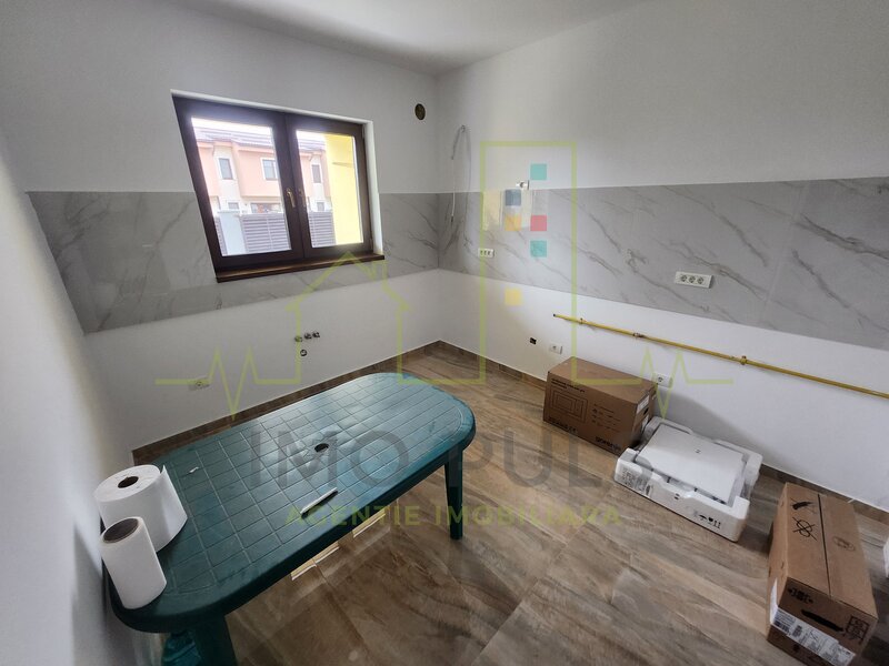 Casa Individuala. Piscina. 2 Garaje. Timisoara